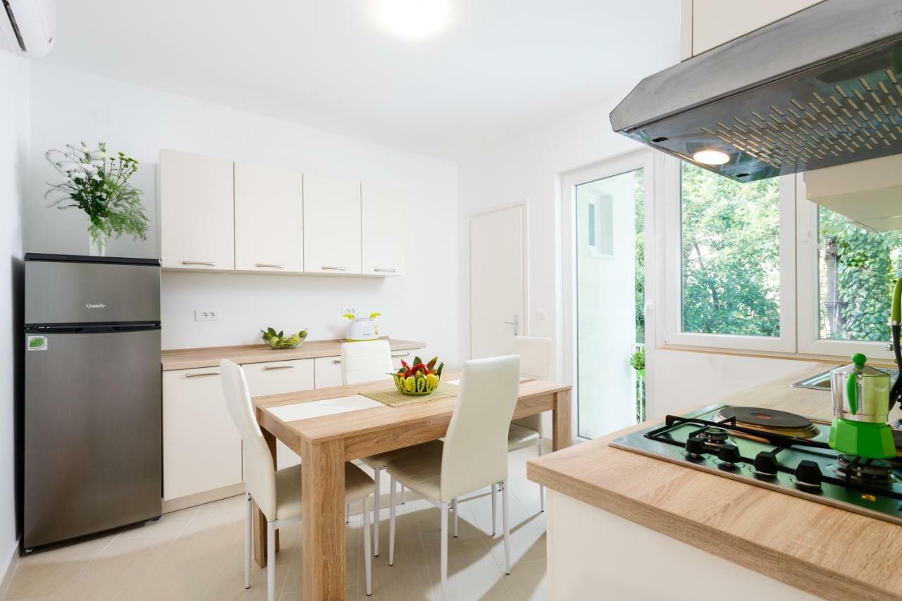 Botun Apartman Free Parking พูลา ภายนอก รูปภาพ