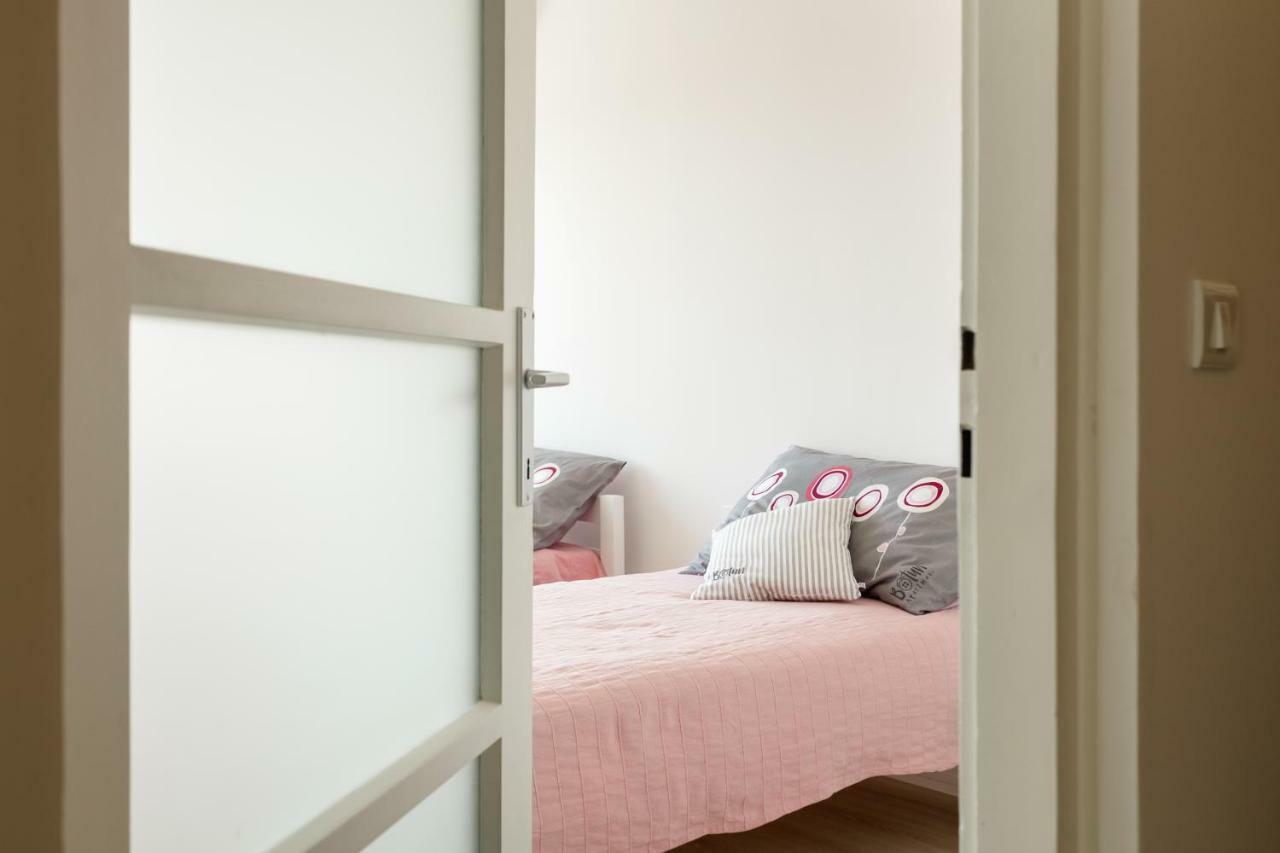 Botun Apartman Free Parking พูลา ภายนอก รูปภาพ